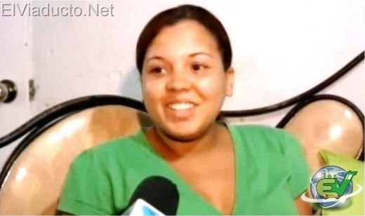 Jenny María Rosario una Joven de 20 años  espera Cuatrillizos